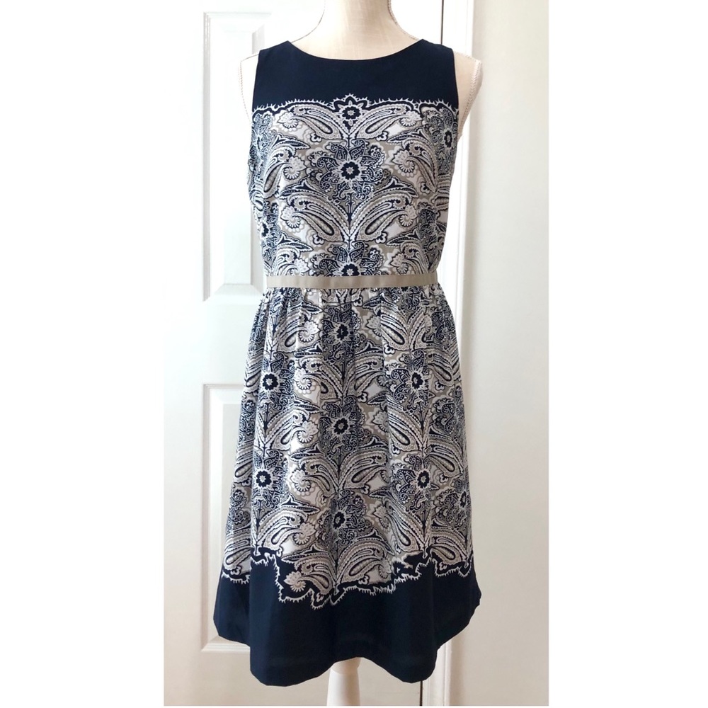 **SOLD** Loft blue and white paisley fitted dress
